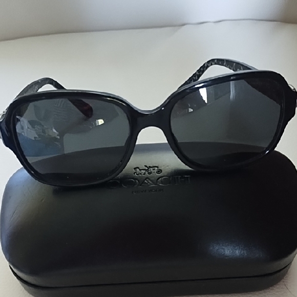 Coach Women's Black Sunglasses - Picture 3 of 7
